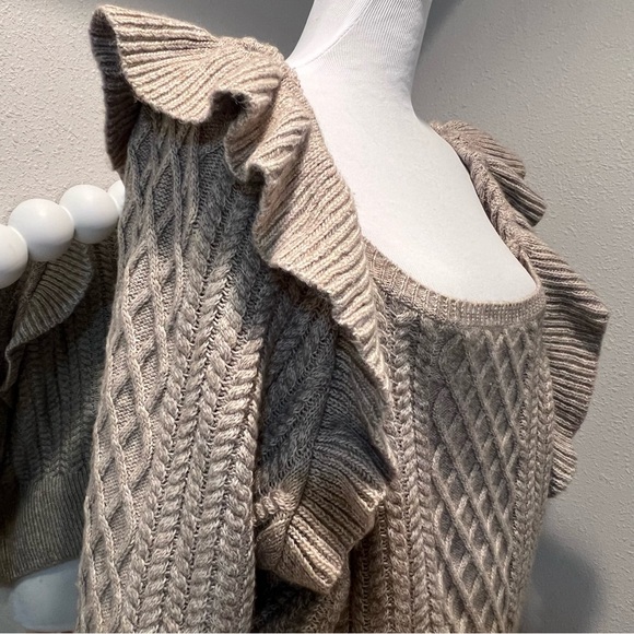 H&M Cream Chunky Knit Sweater - Picture 3 of 7